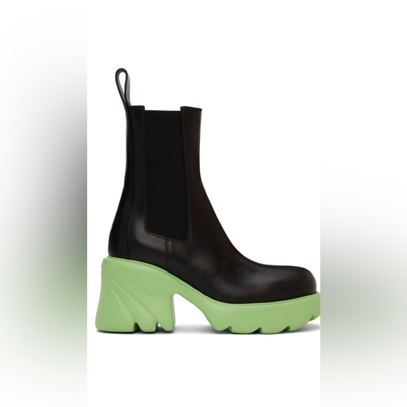 Bottega Veneta black flash chealsea boots - Picture 1 of 4